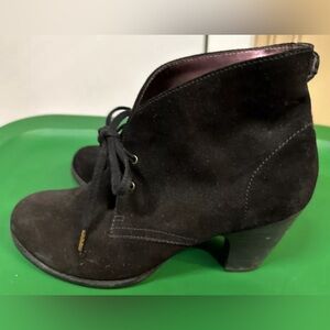 Clarks Scene Lace Boot Black Suede- Size 9